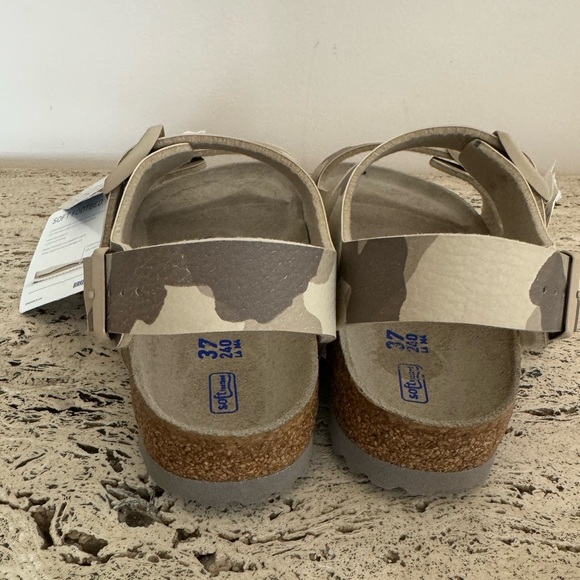 Birkenstock Milano Soft Footbed Birko-Flor Sandals. MSRP $120 - Picture 12 of 17